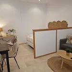 Isg Apartments Estudio En La Alameda 2